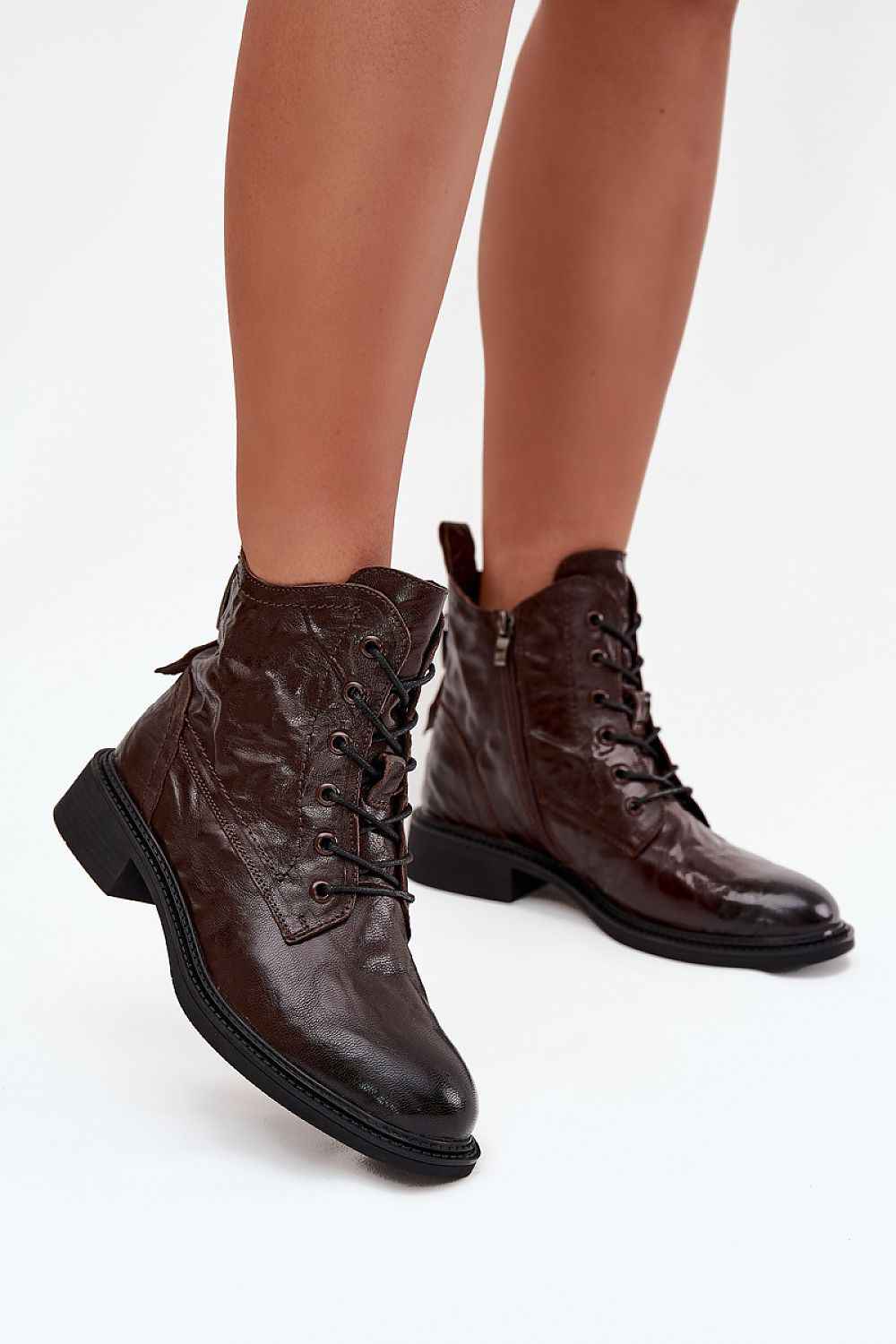 Boots model 218716